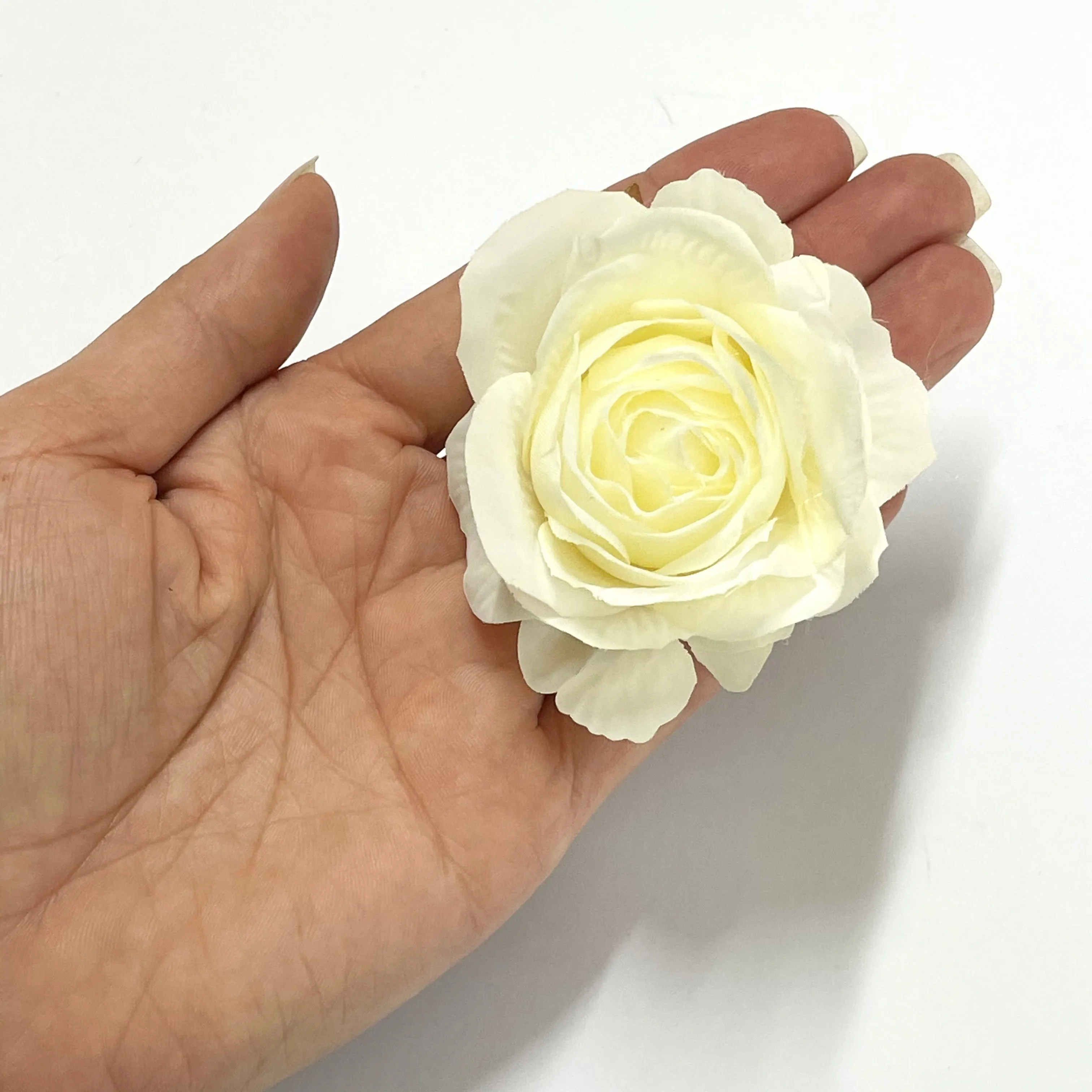 Artificial Silk Flower Heads - Ivory Rose Style 39 - 1pc