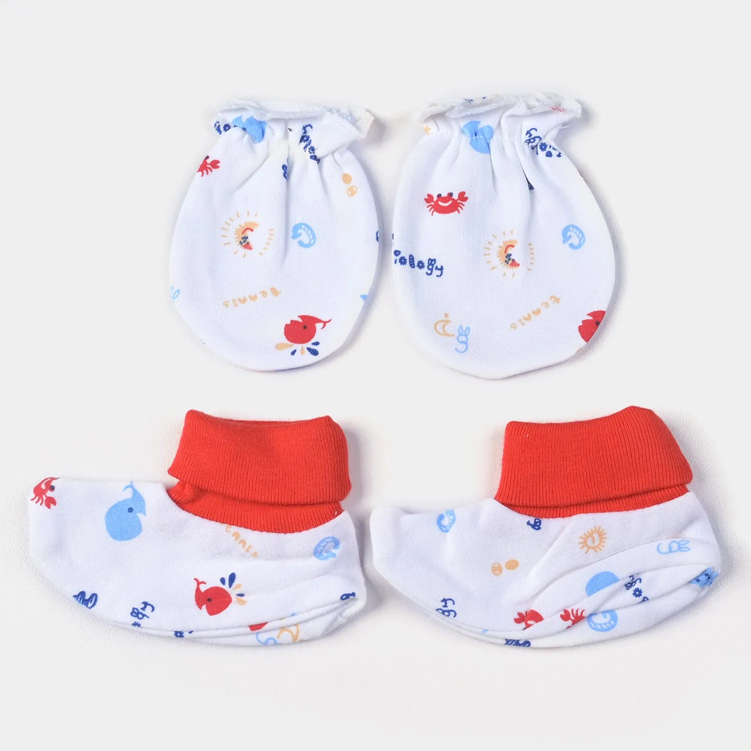 Baby Universe Socks & Cap Set | 4PCs