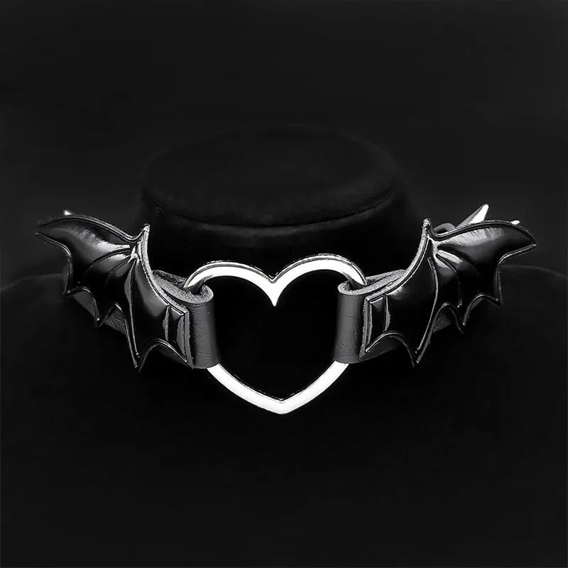 Black Heart Wings Pendant Choker