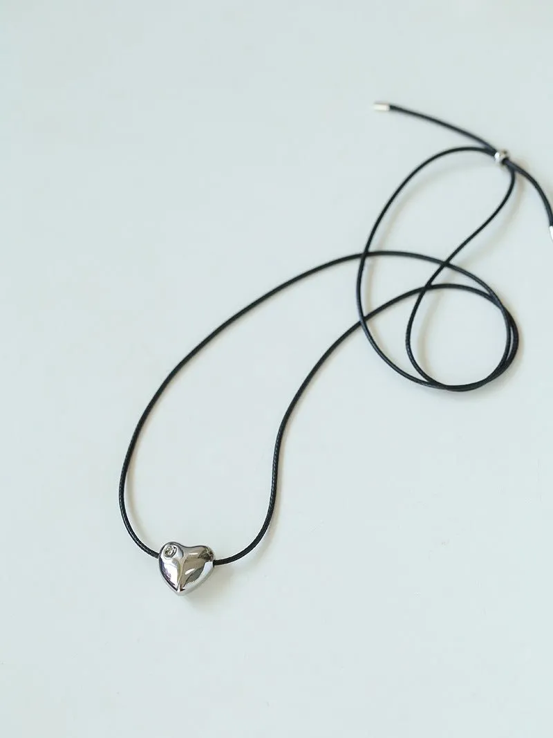 Heart-shaped Black Leather Drawstring Pendant Necklace