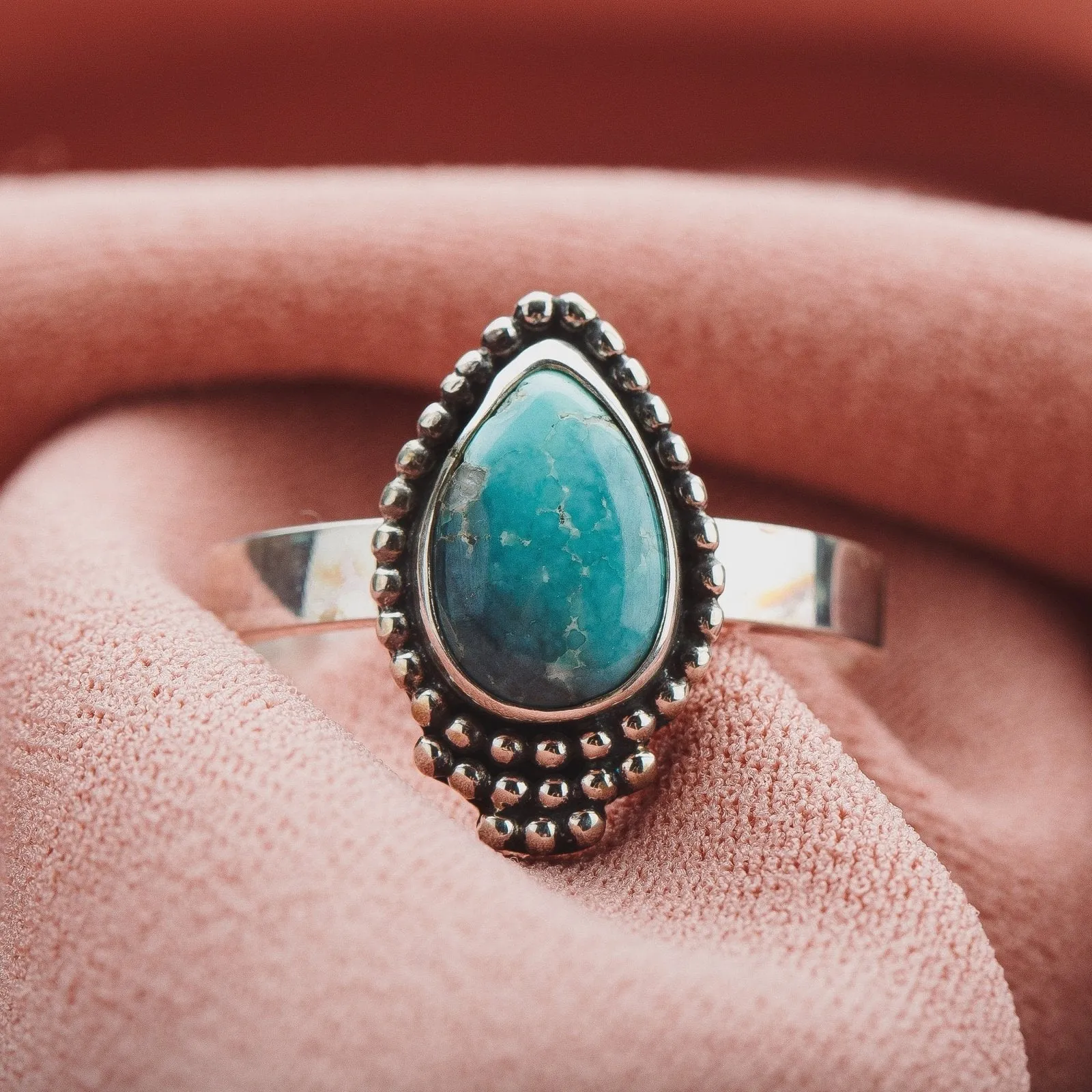 Size 7.5 White Water Turquoise Gemstone Ring