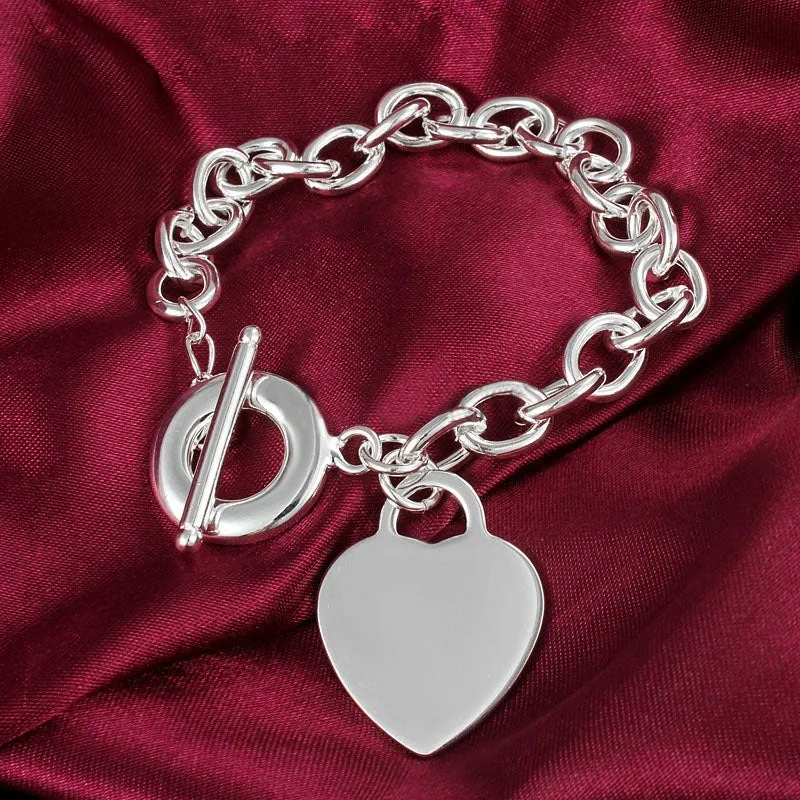 T-shaped hollow heart-shaped accessory necklace