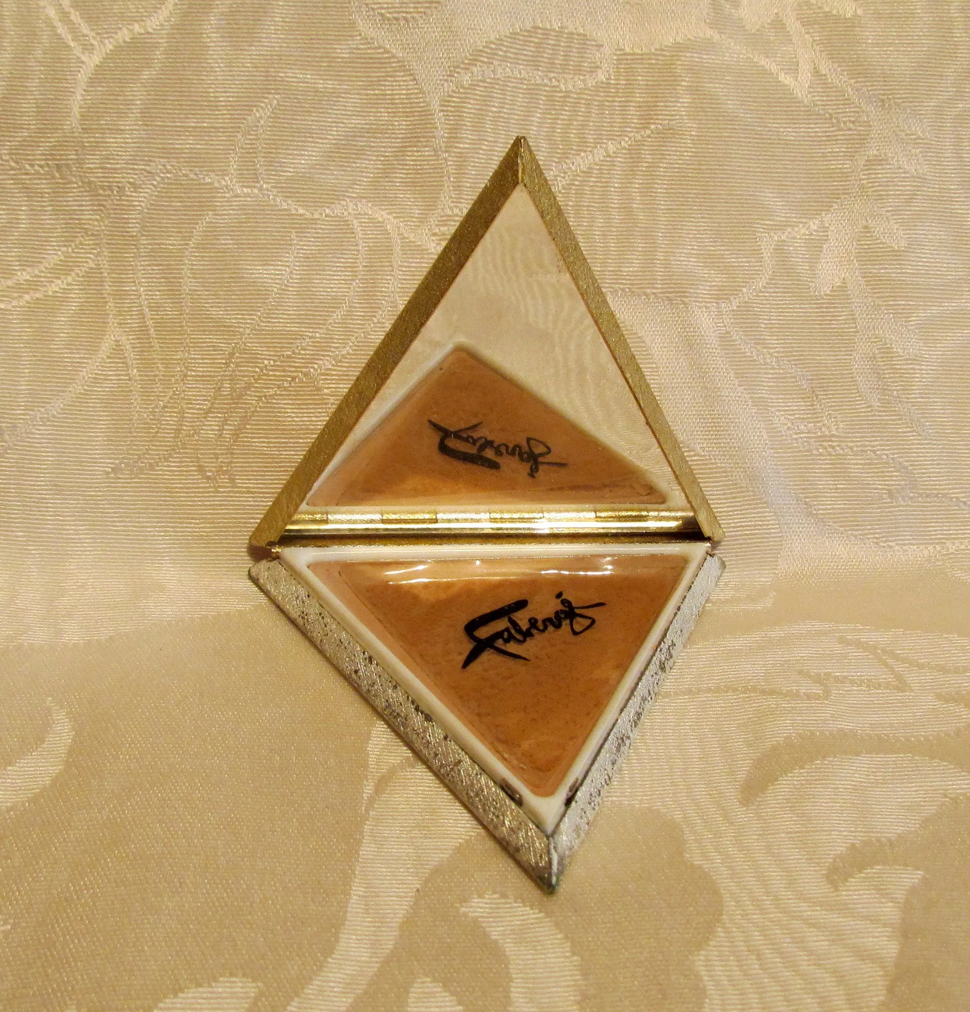 Vintage Faberge Triangle Compact In Original Box Unused